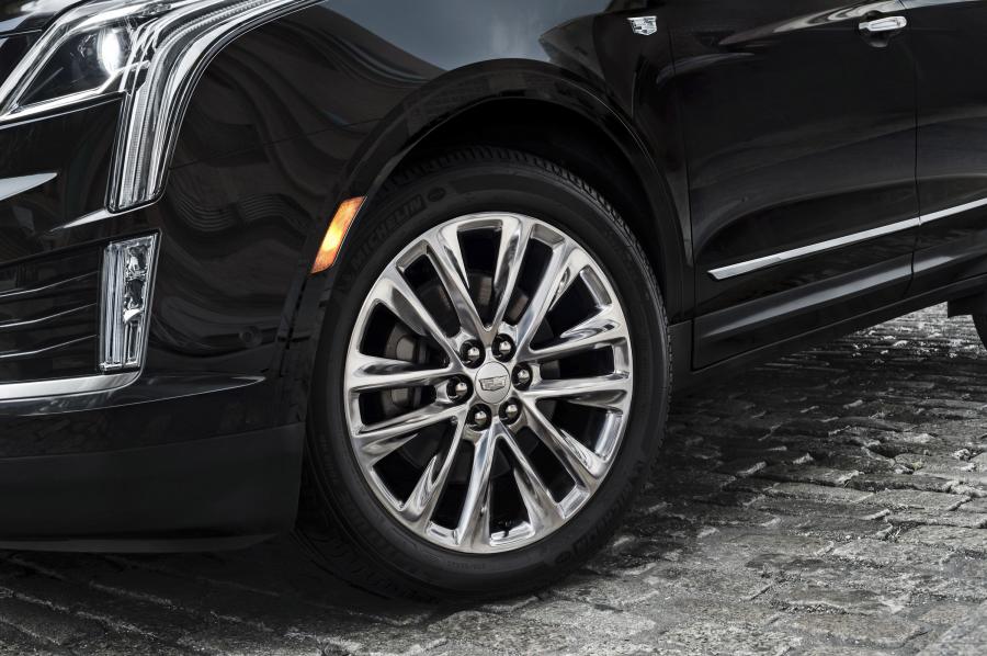  Cadillac XT5 2016 года  (фото 12 из 49)